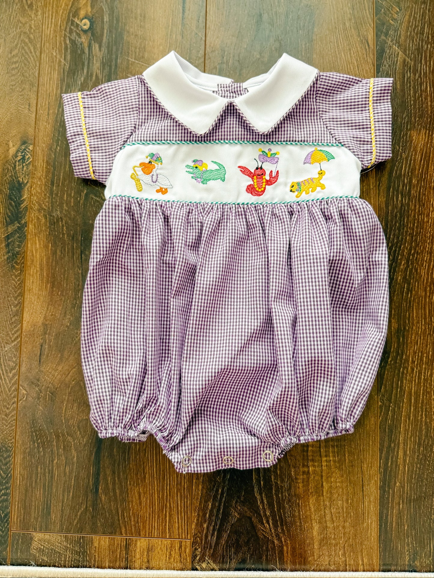 Purple Collared Mardi Gras Bubble